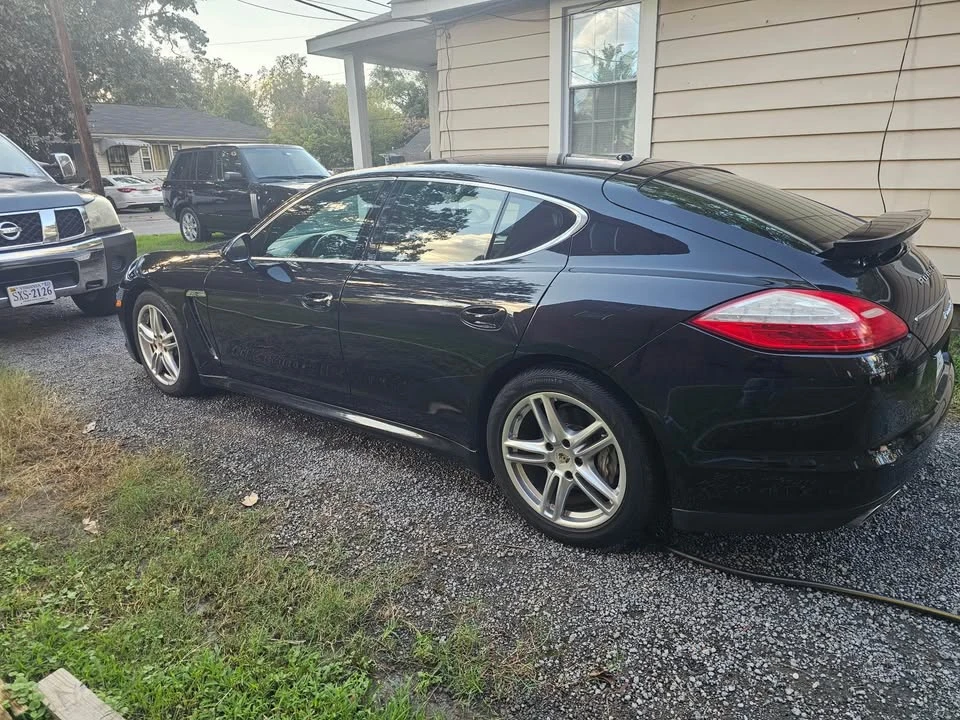 2010 Porsche 970 Panamera 4S - Image 2 of 10