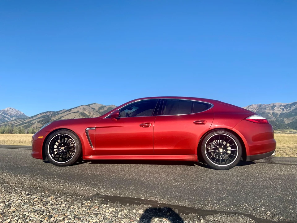 2010 Porsche 970 Panamera 4S - Image 13 of 31