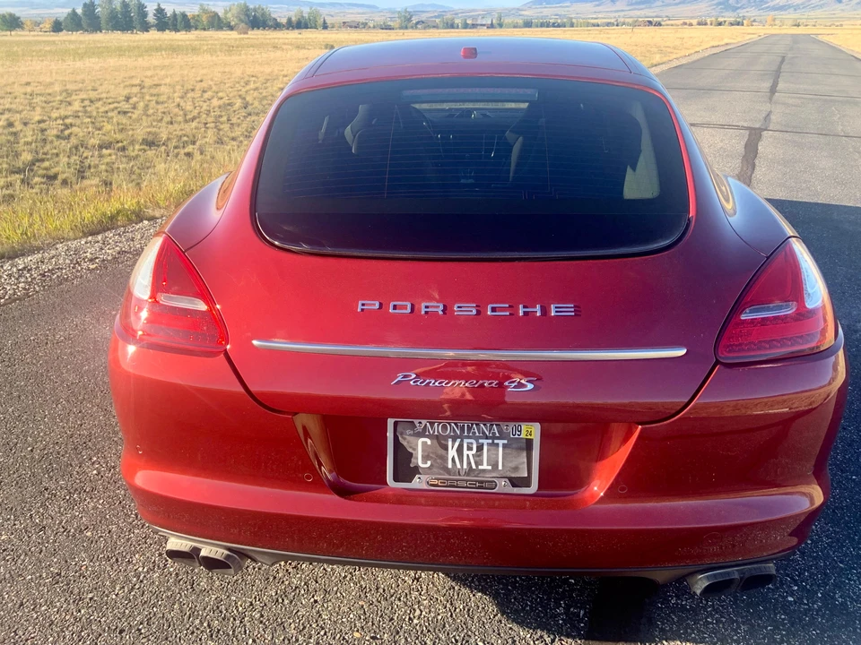 2010 Porsche 970 Panamera 4S - Image 17 of 31