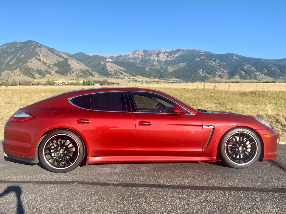 2010 Porsche 970 Panamera 4S - Image 22 of 31