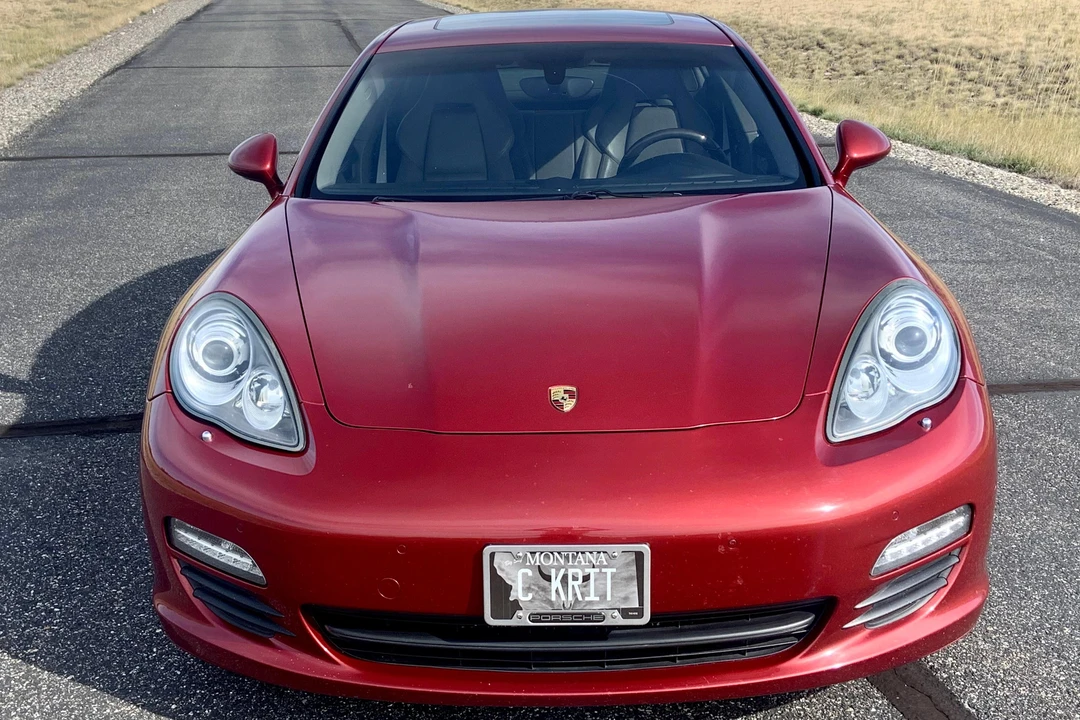 2010 Porsche 970 Panamera 4S - Image 2 of 31