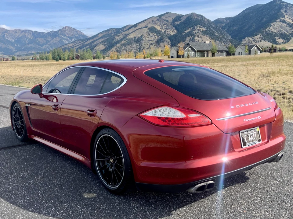 2010 Porsche 970 Panamera 4S - Image 14 of 31