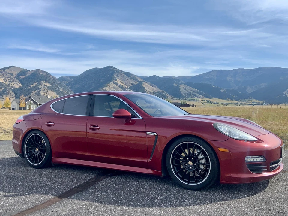 2010 Porsche 970 Panamera 4S - Image 25 of 31
