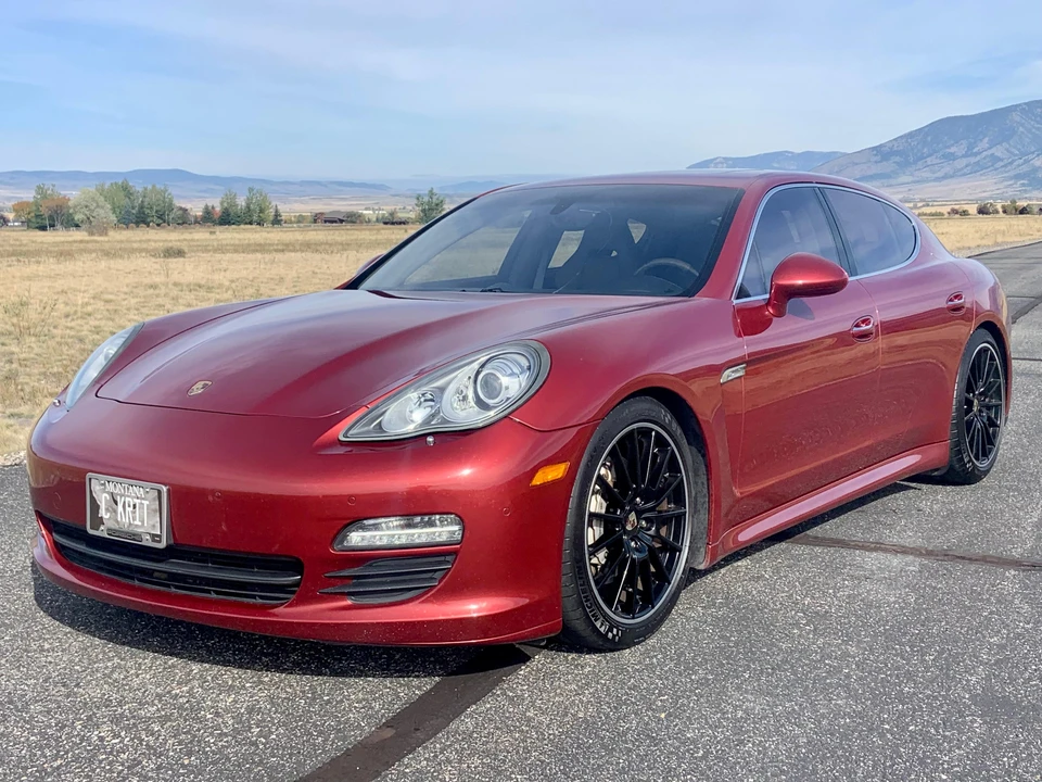 2010 Porsche 970 Panamera 4S - Image 10 of 31
