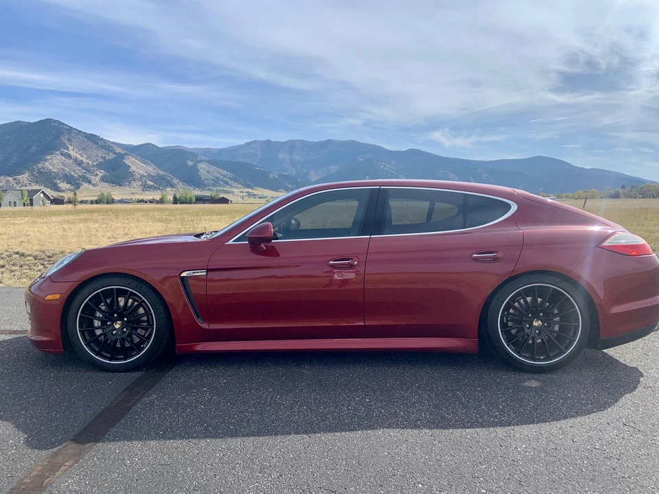 2010 Porsche 970 Panamera 4S - Image 11 of 31