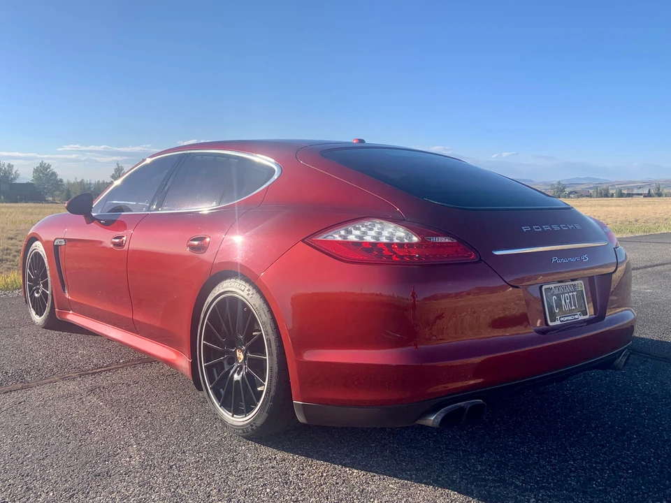 2010 Porsche 970 Panamera 4S - Image 15 of 31