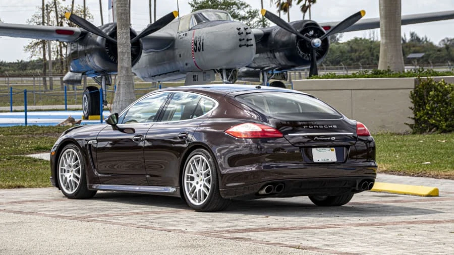 2010 Porsche 970 Panamera 4S - Image 3 of 31