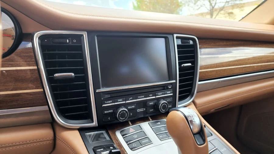 2010 Porsche 970 Panamera 4S - Image 10 of 31