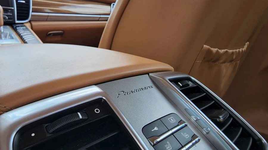 2010 Porsche 970 Panamera 4S - Image 12 of 31