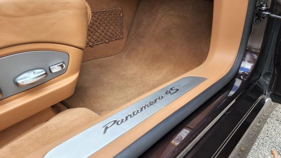 2010 Porsche 970 Panamera 4S - Image 18 of 31
