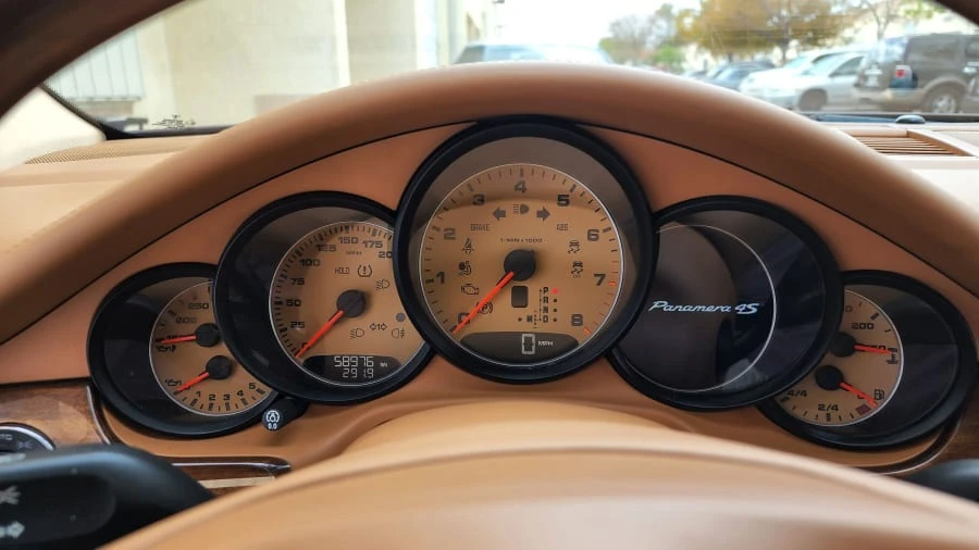 2010 Porsche 970 Panamera 4S - Image 25 of 31