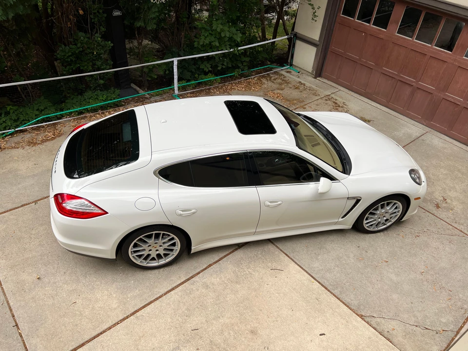 2010 Porsche 970 Panamera 4S - Image 24 of 31