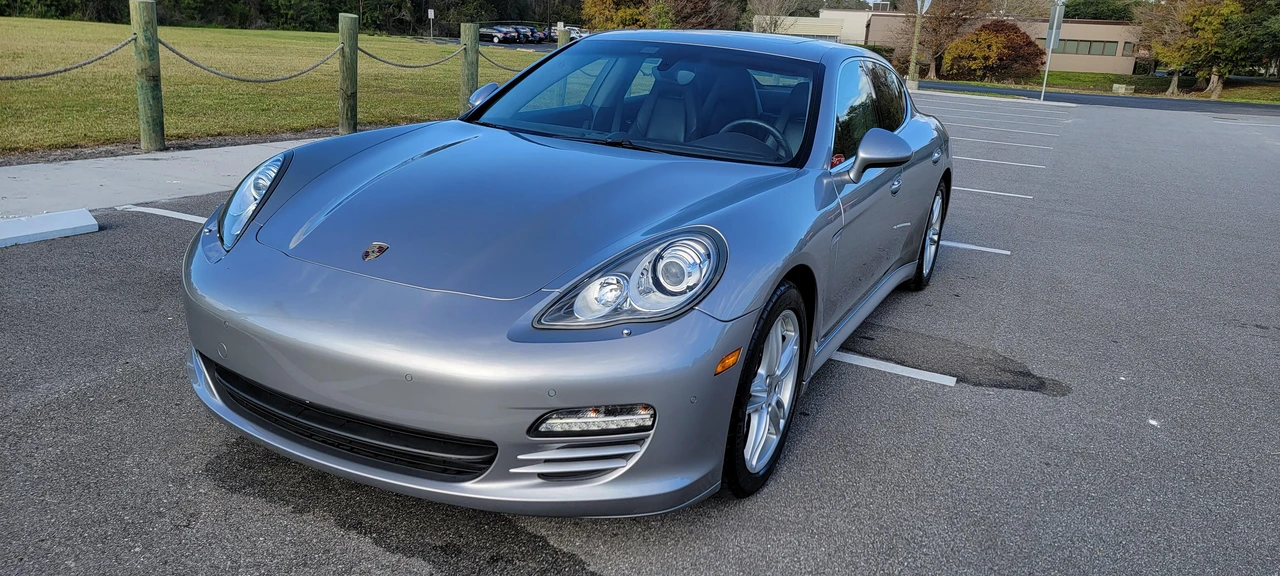 2010 Porsche 970 Panamera S - Image 7 of 31