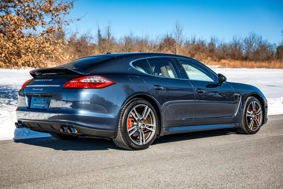 2010 Porsche 970 Panamera 4S - Image 15 of 31