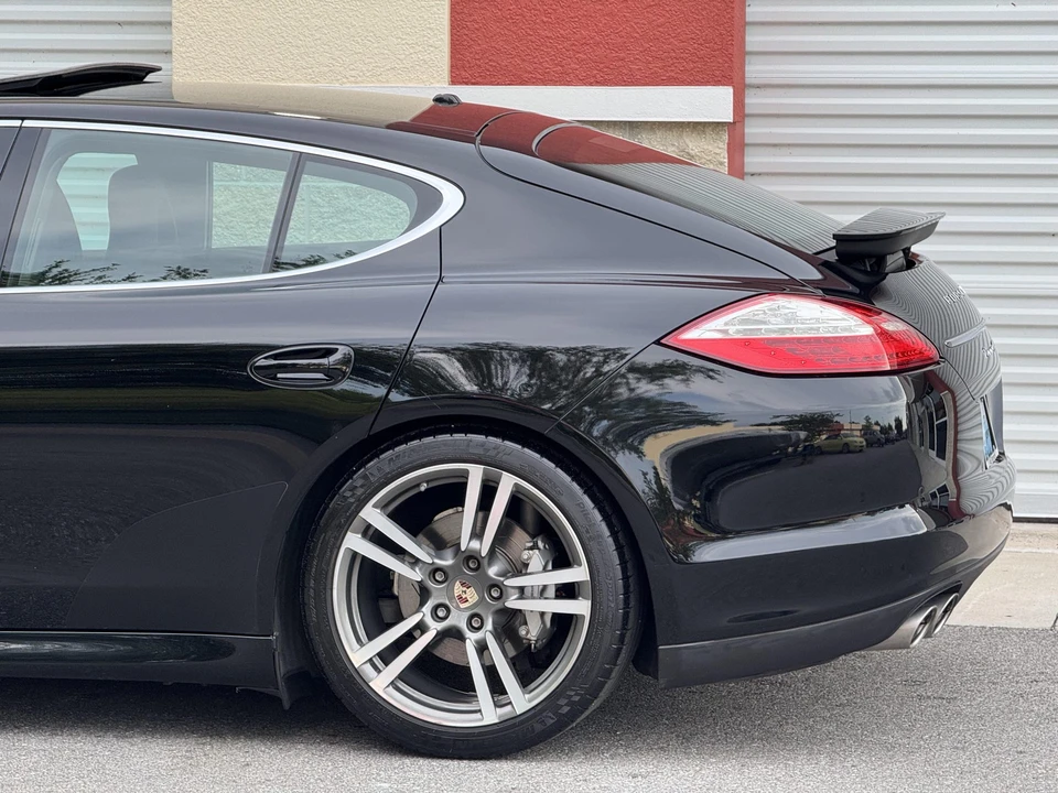 2010 Porsche 970 Panamera S - Image 24 of 31