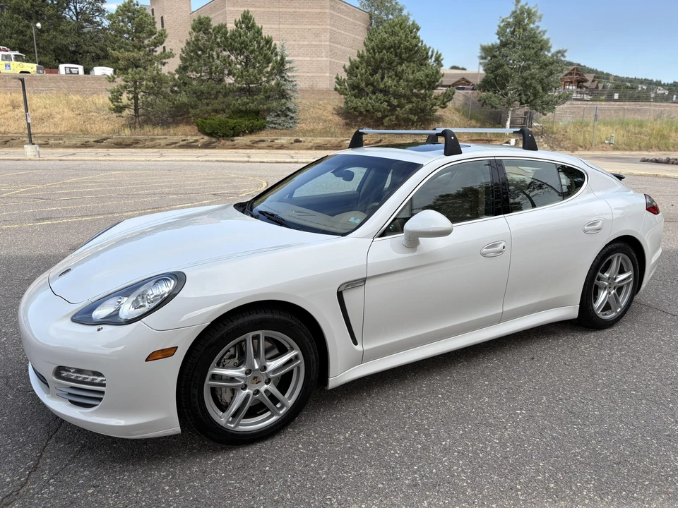 2010 Porsche 970 Panamera S - Image 2 of 31