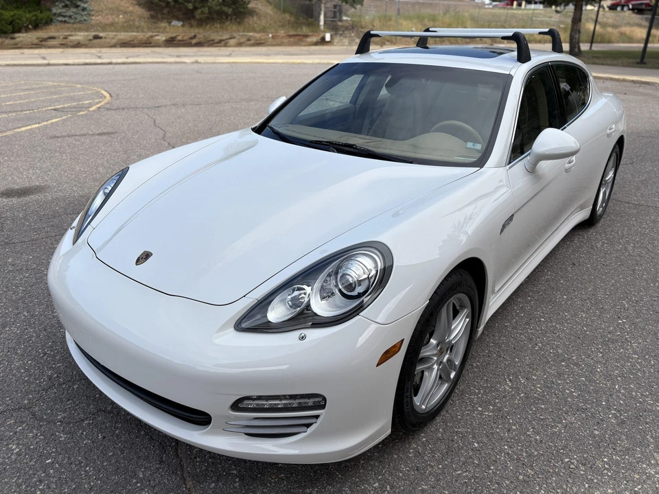 2010 Porsche 970 Panamera S - Image 4 of 31