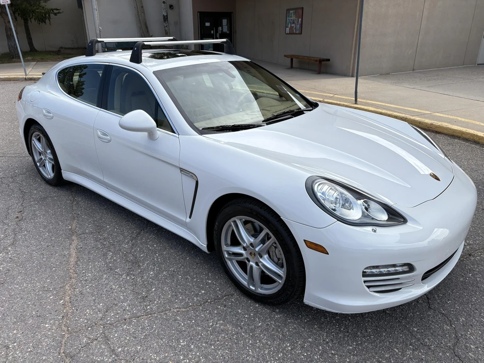 2010 Porsche 970 Panamera S - Image 9 of 31