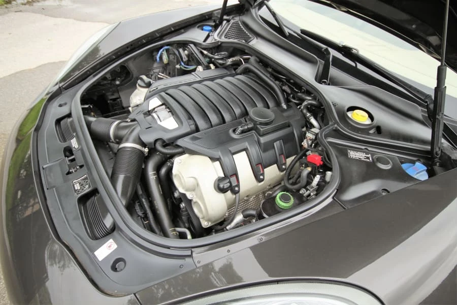 2010 Porsche 970 Panamera 4S - Image 6 of 12