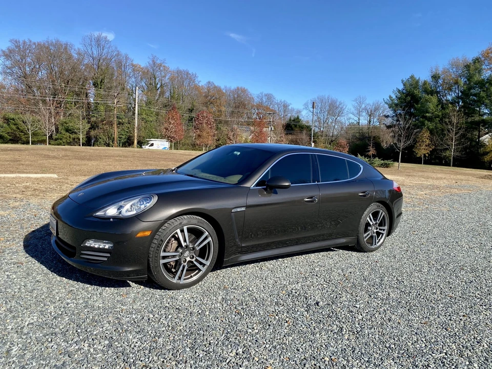 2010 Porsche 970 Panamera 4S - Image 2 of 31