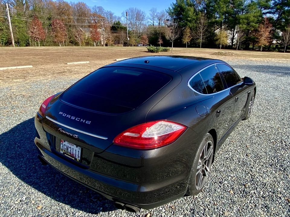 2010 Porsche 970 Panamera 4S - Image 15 of 31