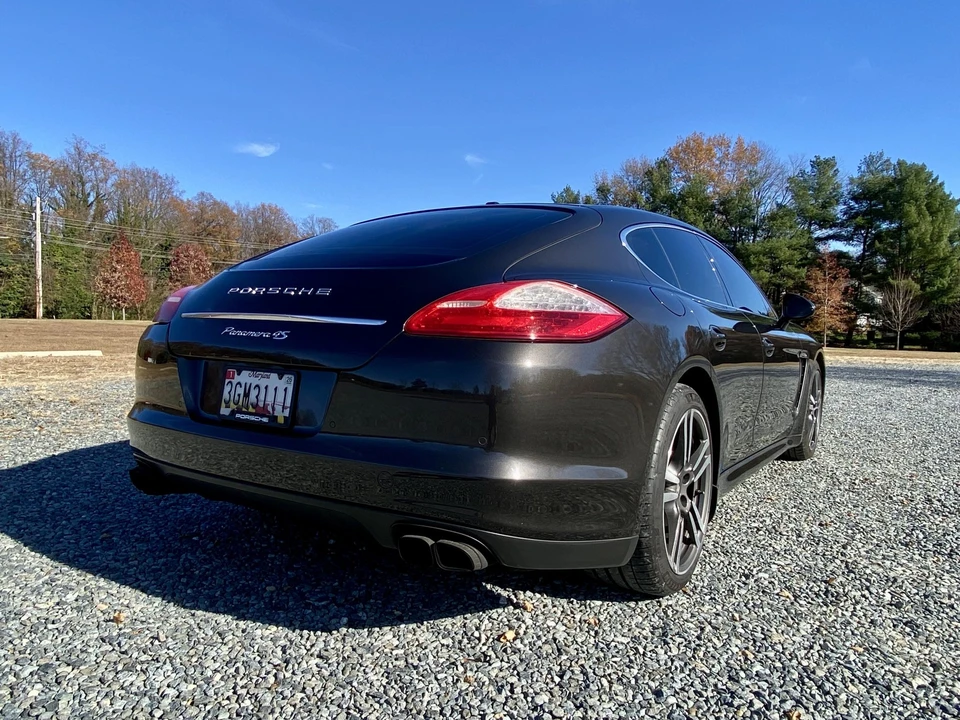 2010 Porsche 970 Panamera 4S - Image 17 of 31