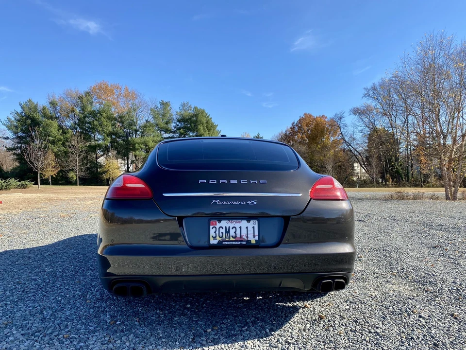 2010 Porsche 970 Panamera 4S - Image 18 of 31