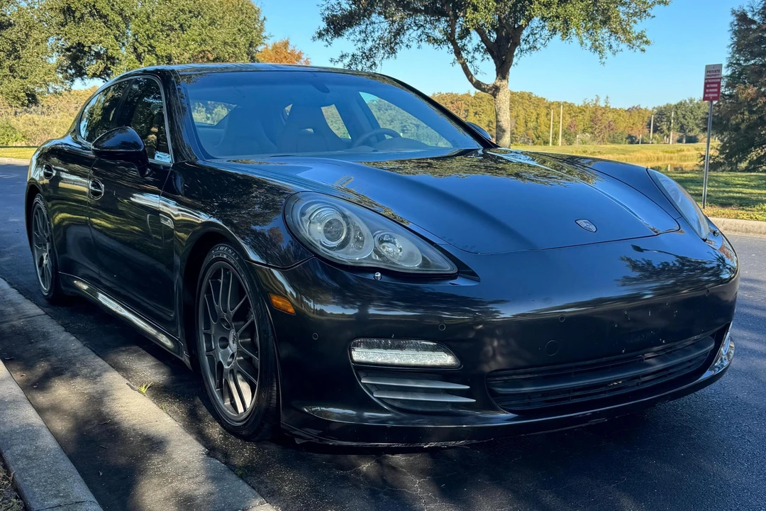2010 Porsche 970 Panamera 4S - Image 8 of 31