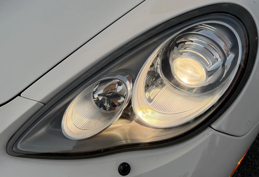 2010 Porsche 970 Panamera 4S - Image 17 of 31