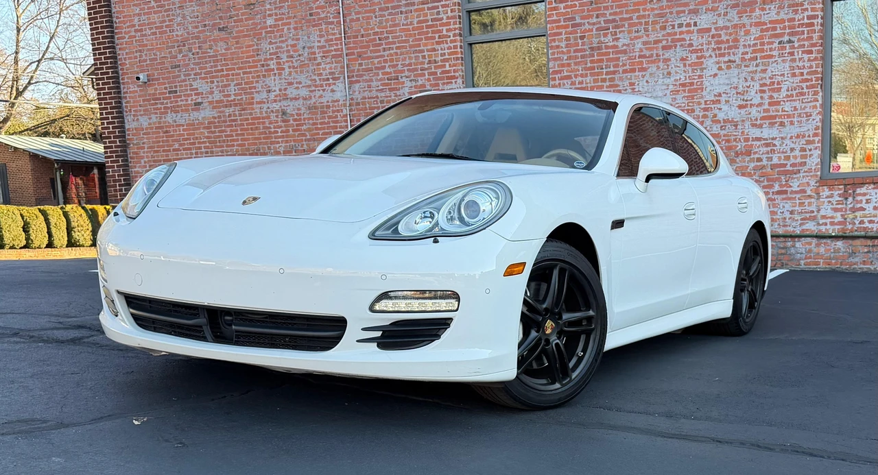 2010 Porsche 970 Panamera 4S - Image 7 of 31