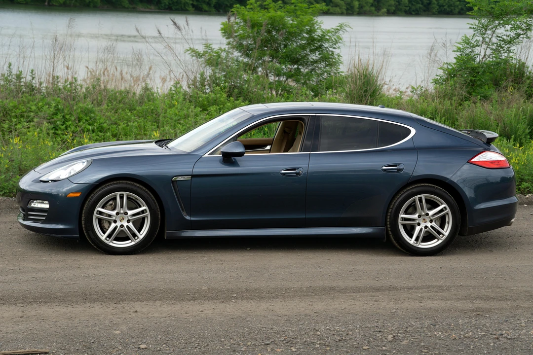 2010 Porsche 970 Panamera 4S - Image 8 of 31