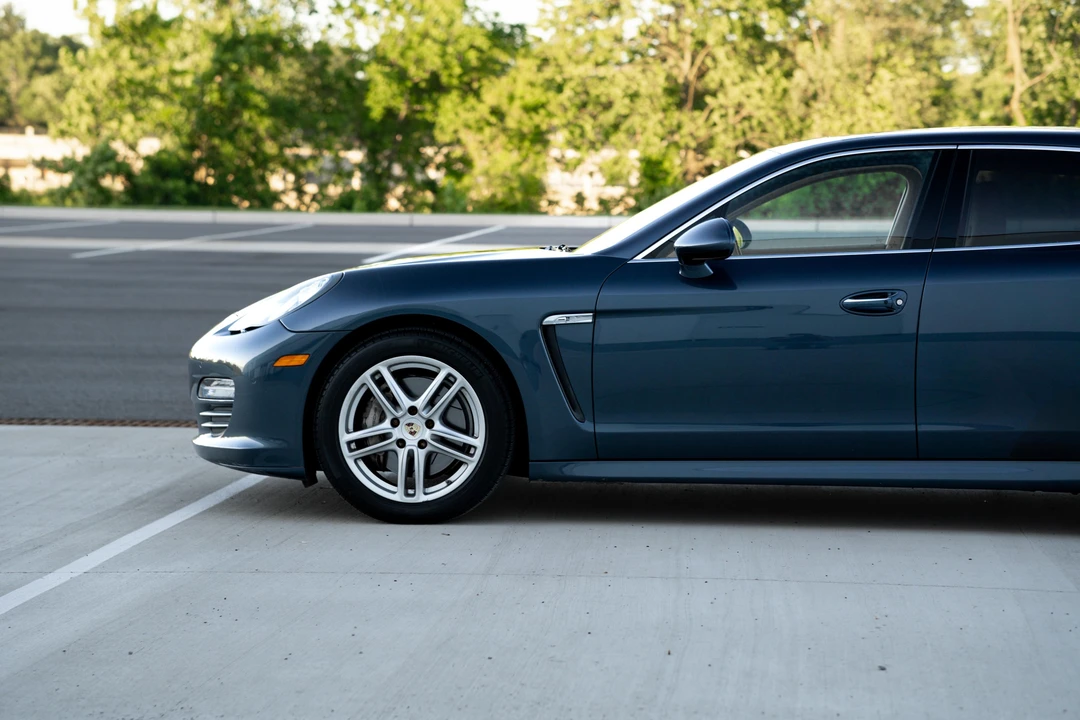 2010 Porsche 970 Panamera 4S - Image 24 of 31