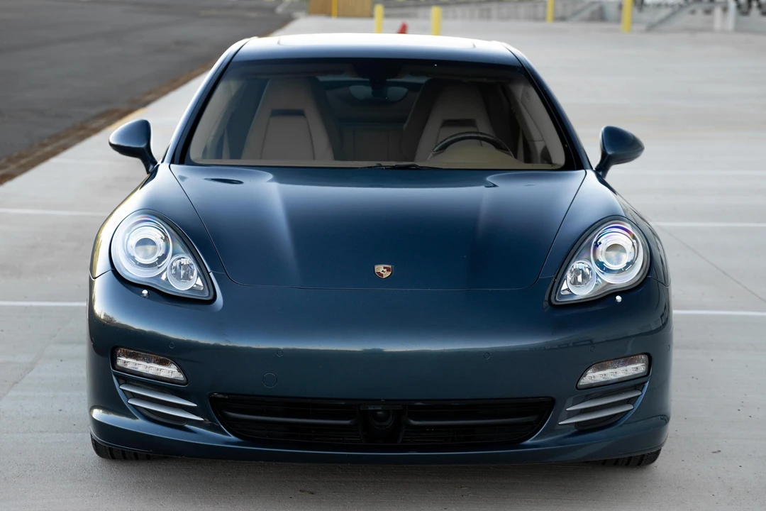 2010 Porsche 970 Panamera 4S - Image 2 of 31