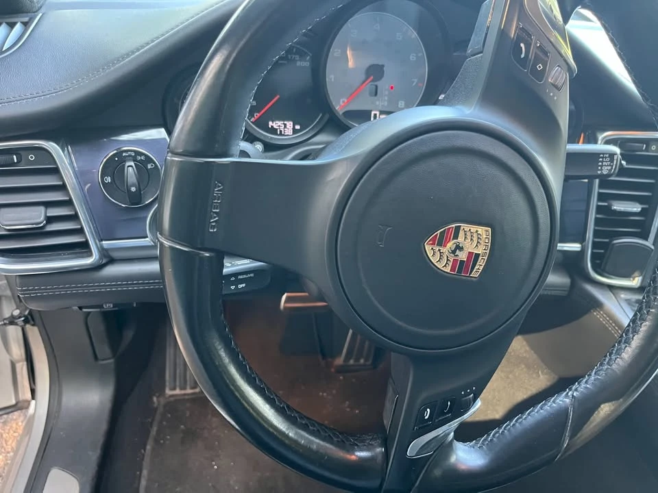 2010 Porsche 970 Panamera 4S - Image 9 of 14