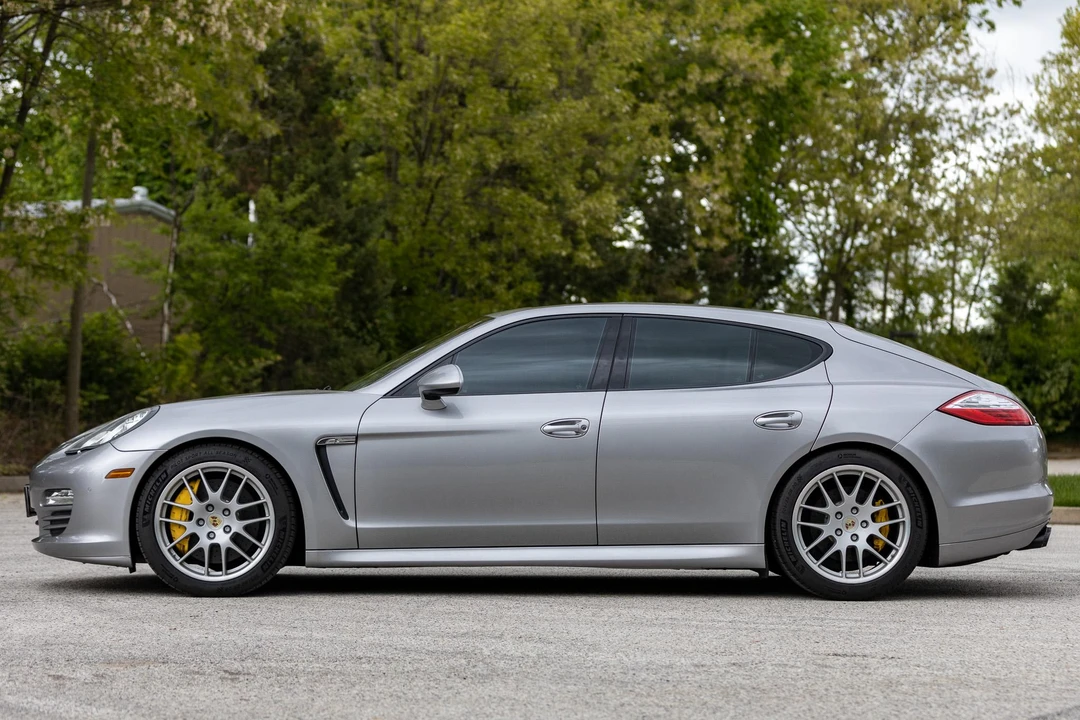 2010 Porsche 970 Panamera 4S - Image 9 of 31