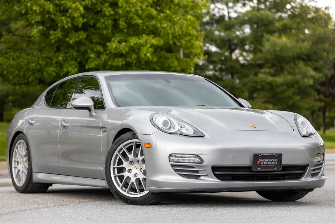 2010 Porsche 970 Panamera 4S - Image 17 of 31