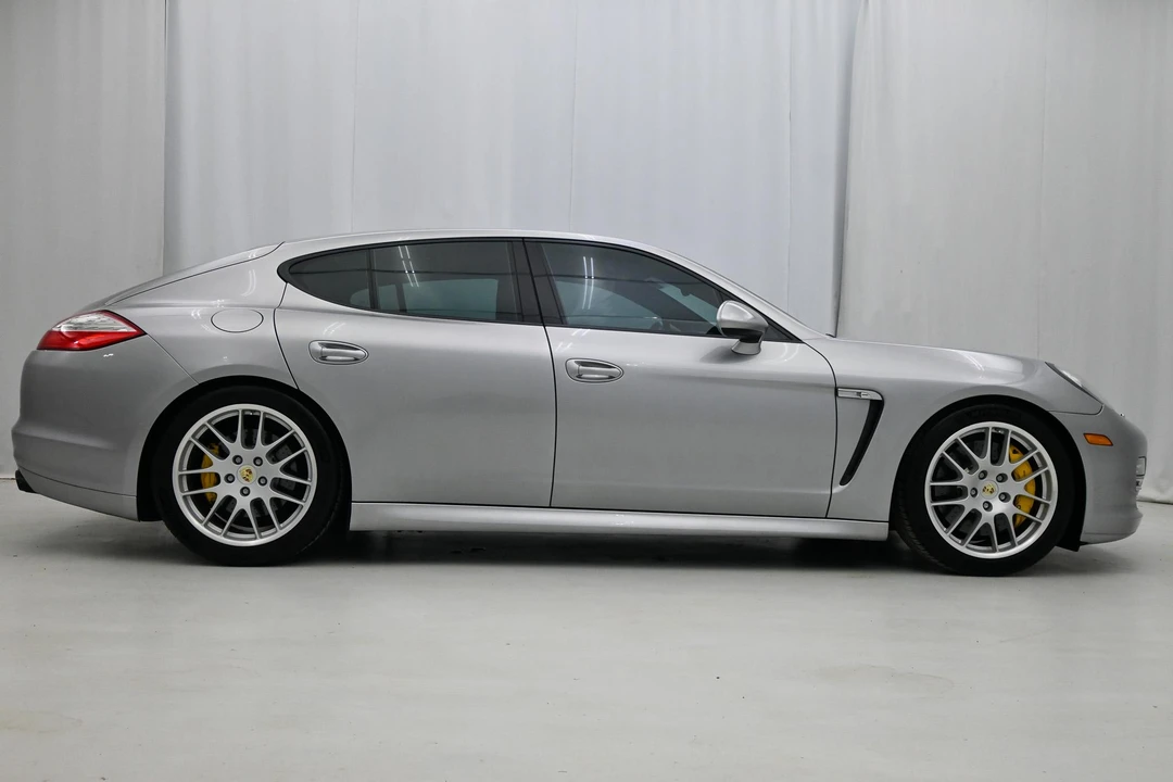 2010 Porsche 970 Panamera 4S - Image 28 of 31