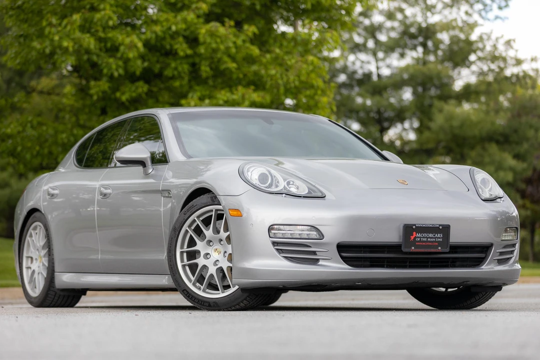 2010 Porsche 970 Panamera 4S - Image 16 of 31