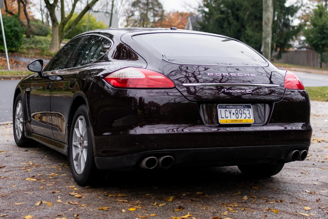 2010 Porsche 970 Panamera 4S - Image 4 of 31