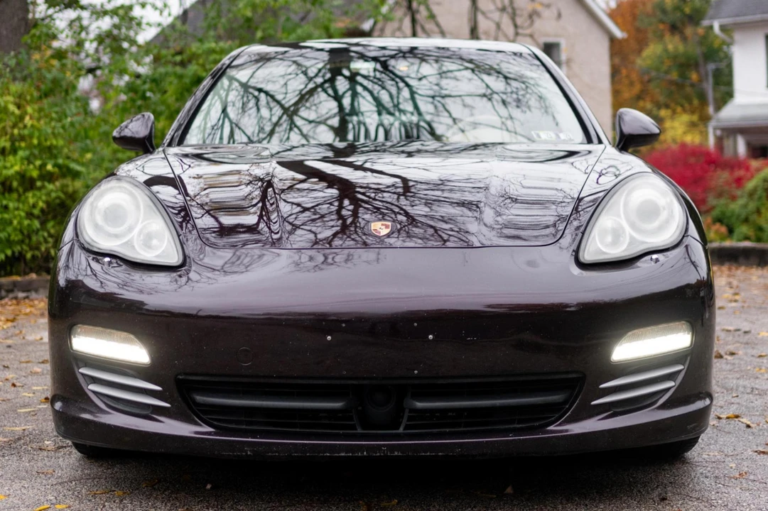 2010 Porsche 970 Panamera 4S - Image 2 of 31