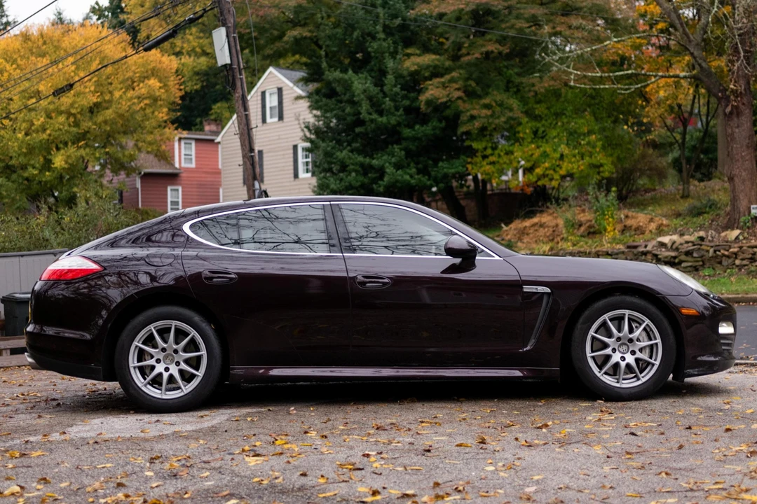 2010 Porsche 970 Panamera 4S - Image 3 of 31