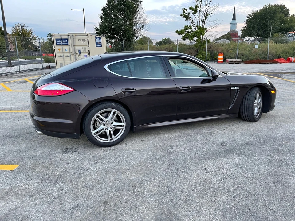 2010 Porsche 970 Panamera 4S - Image 7 of 12
