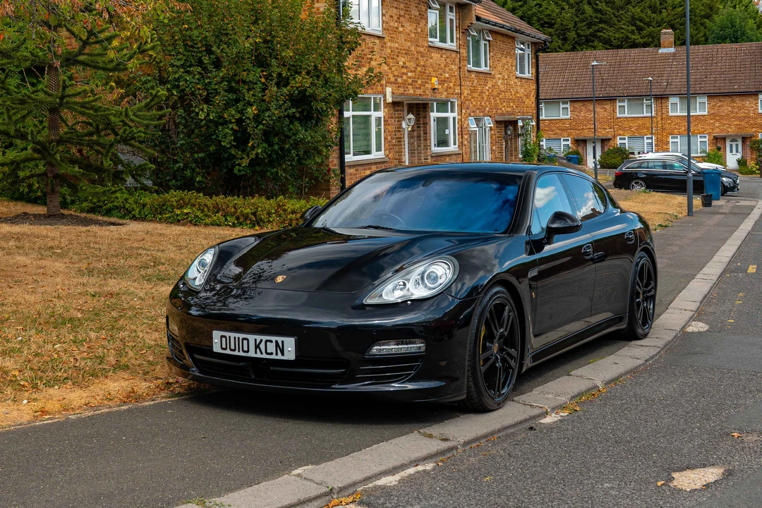 2010 Porsche 970 Panamera 4S - Image 17 of 31