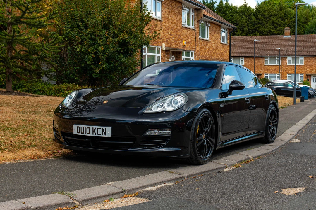 2010 Porsche 970 Panamera 4S - Image 21 of 31