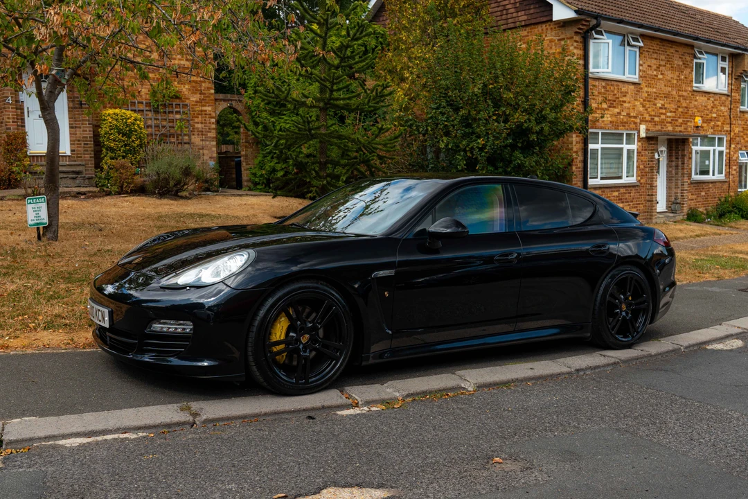 2010 Porsche 970 Panamera 4S - Image 16 of 31