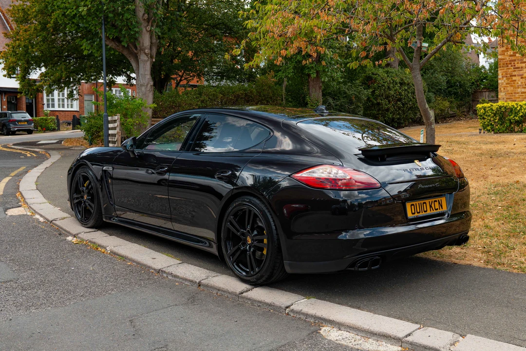 2010 Porsche 970 Panamera 4S - Image 15 of 31