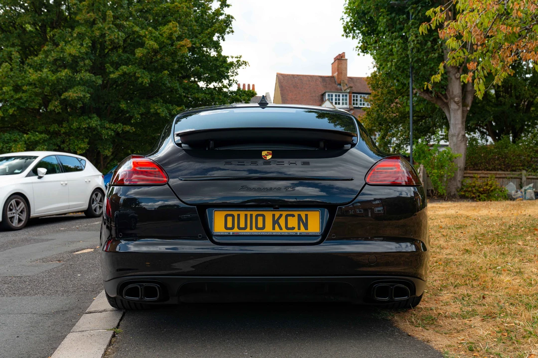 2010 Porsche 970 Panamera 4S - Image 19 of 31