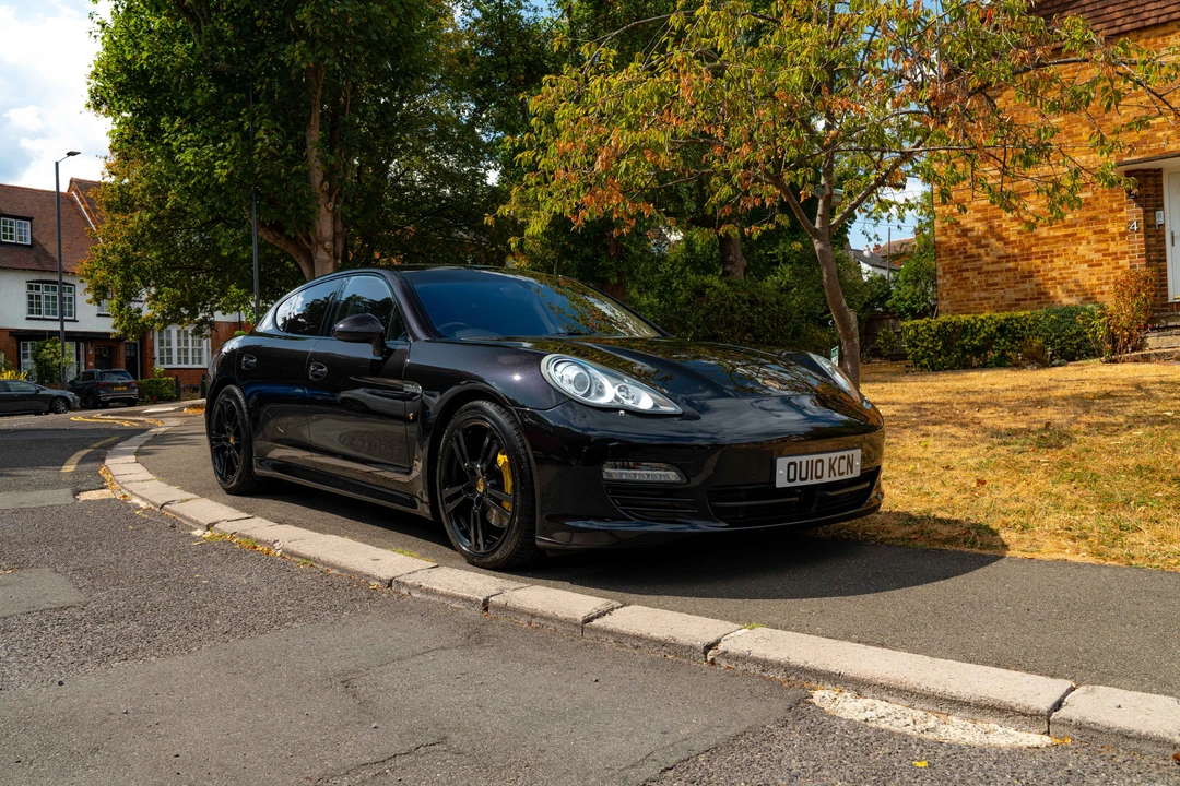 2010 Porsche 970 Panamera 4S - Image 11 of 31