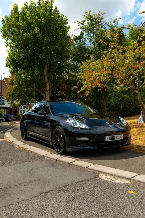 2010 Porsche 970 Panamera 4S - Image 25 of 31