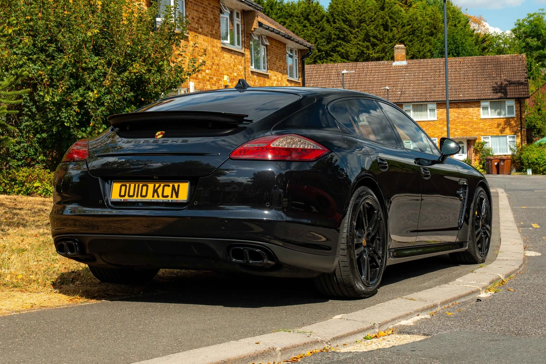 2010 Porsche 970 Panamera 4S - Image 5 of 31